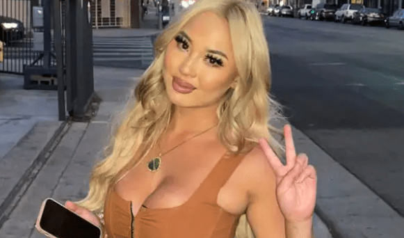 14 லட்சம் செலவில் “Buttock” அறுவை சிகிச்சை! உட்கார முடியாமல் திணறும் பெண்!