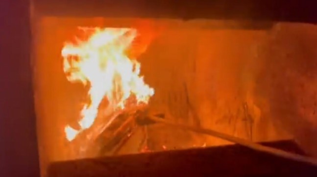 பள்ளி மாணவிகளின் பதிவுகள் எரிப்பு! ஆப்கனில் பள்ளி நிறுவனரின் அதிர்ச்சி செயல்!