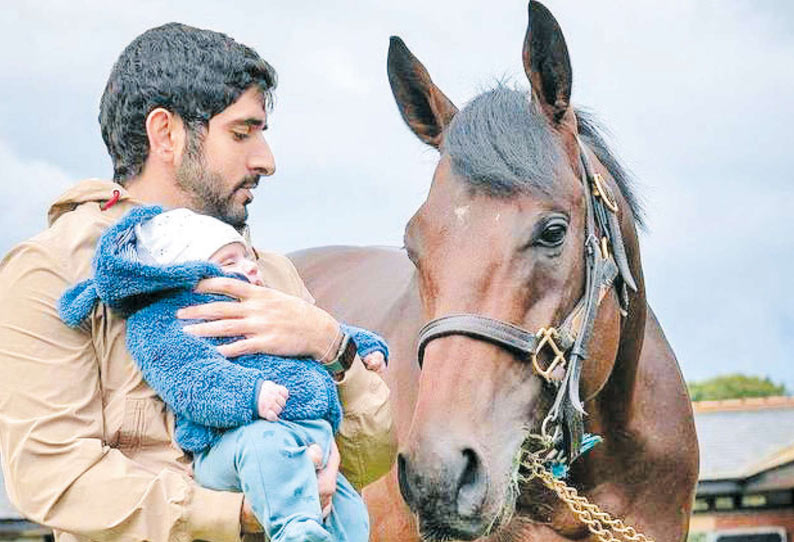 இவர்தான் பட்டத்து இளவரசரா? யாருடன் புகைப்படம் எடுத்துள்ளார் பாருங்கள்! வைரலாகும் புகைப்படம்!