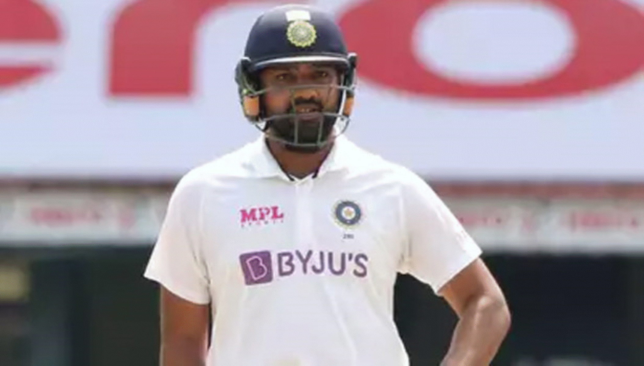 முக்கிய வீரர் மீதான விமர்சனத்திற்கு அதிரடியாக பதிலடி கொடுத்த ரோகித் சர்மா!