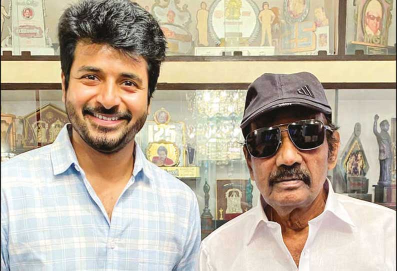 பல வருடங்கள் கழித்து இவரது படத்தில் நடிக்கும் கவுண்டமணி! காரணம் இதுதானாம்!