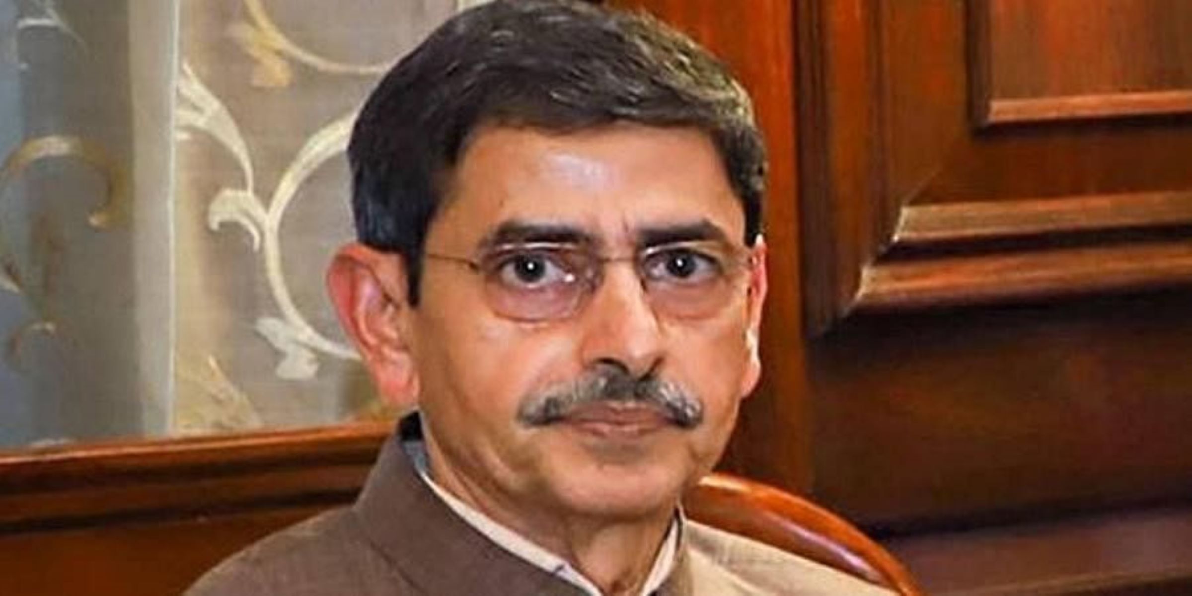 தமிழகத்தில் ஆட்டத்தை தொடங்கிய ஆளுநர்! நடுக்கத்தில் அரசியல் கட்சிகள்!