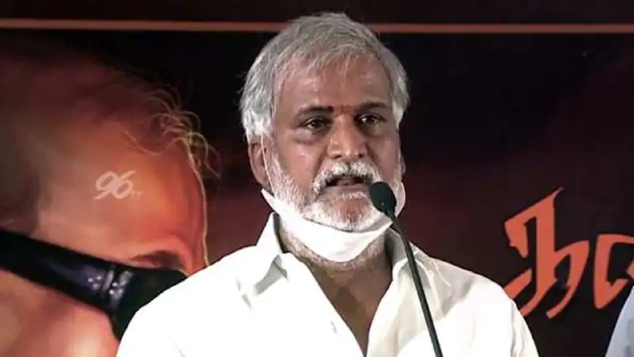 அனைத்து சாதியினரும் அர்ச்சகர் ஆகலாம் ஆனால் அமைச்சருக்கு மருமகன் ஆக கூடாதா? அமைச்சருக்கு ஏற்பட்ட சிக்கல்