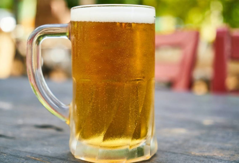 பீர் விலையில் பல்வேறு குளறுபடிகள்! நிறுவனங்களுக்கு கோடிகளில் விதித்த அபராதம்!