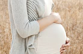 அனைத்து அரசு பெண் ஊழியர்களுக்கும் ஓர் ஆண்டுகாலம் சம்பளத்துடன் கூடிய மகப்பேறு விடுமுறை! தமிழக அரசின் அடுத்த அதிரடி!