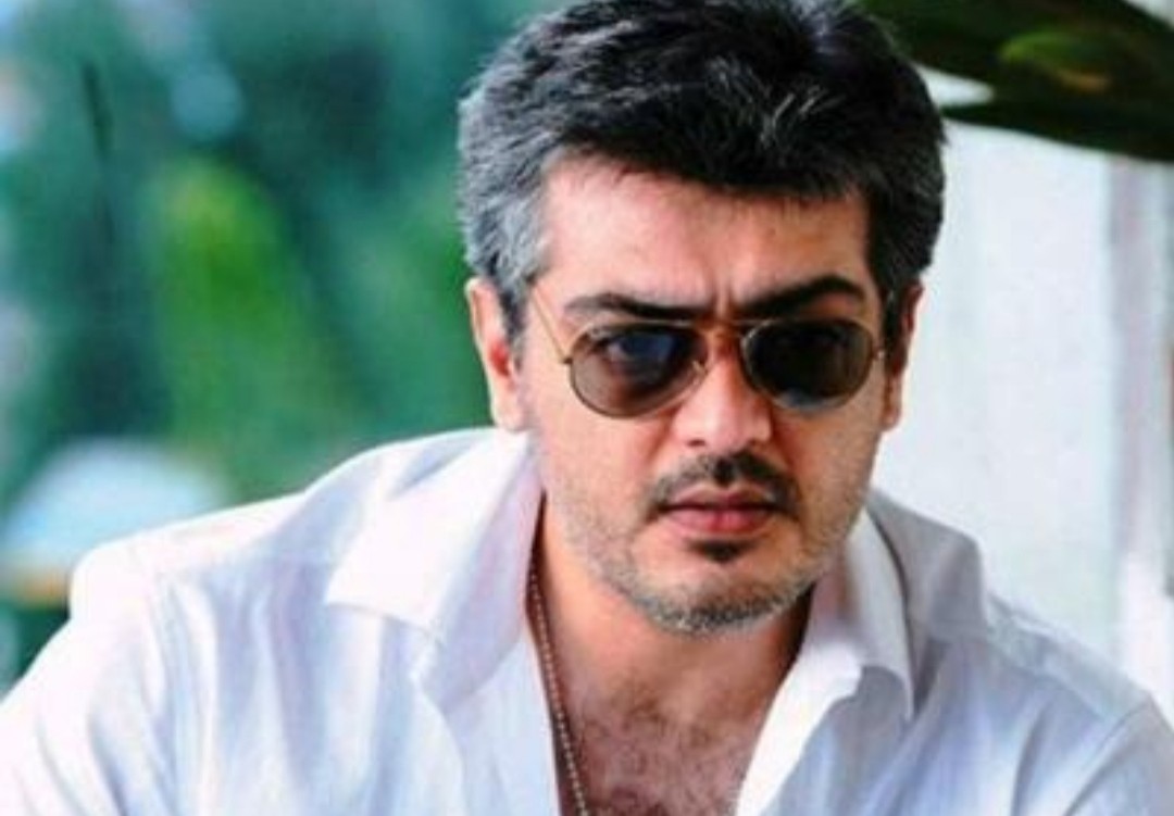 சினிமாவை விட்டு விலக நினைத்த அஜித்.? பிரபல இயக்குனர் அளித்த அதிர்ச்சித் தகவல்.!!