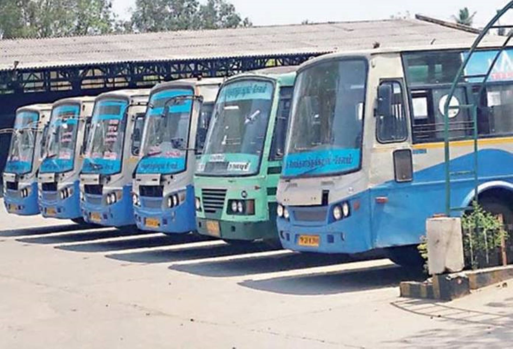 அதிக கட்டணம் வசூலித்தால் கடுமையான நடவடிக்கை! தனியார் பேருந்துகளுக்கு எச்சரிக்கை விடுத்த தமிழக அரசு!