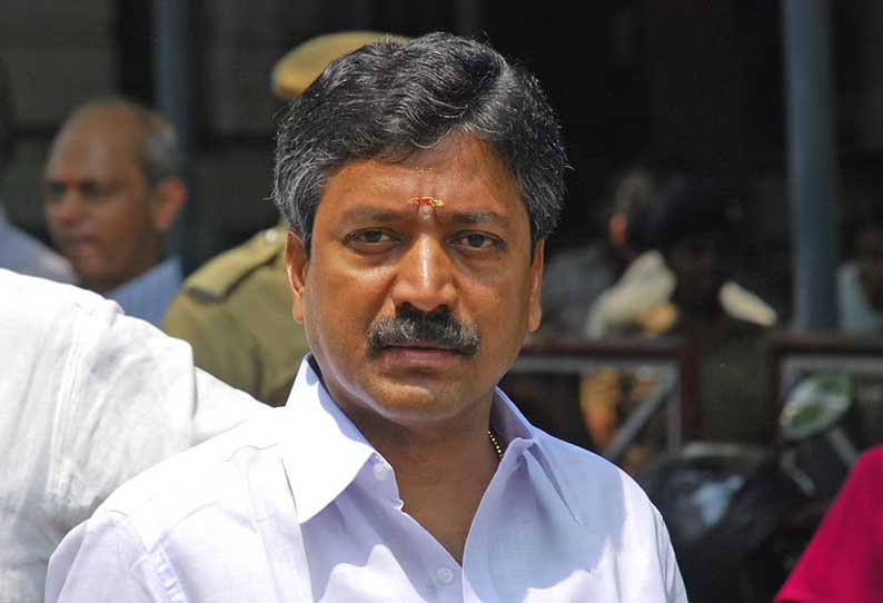 ஆயிரம் சசிகலா வந்தாலும் அதிமுகவை எதுவும் செய்ய முடியாது! – அமைச்சர் சி.வி.ஷண்முகம்!