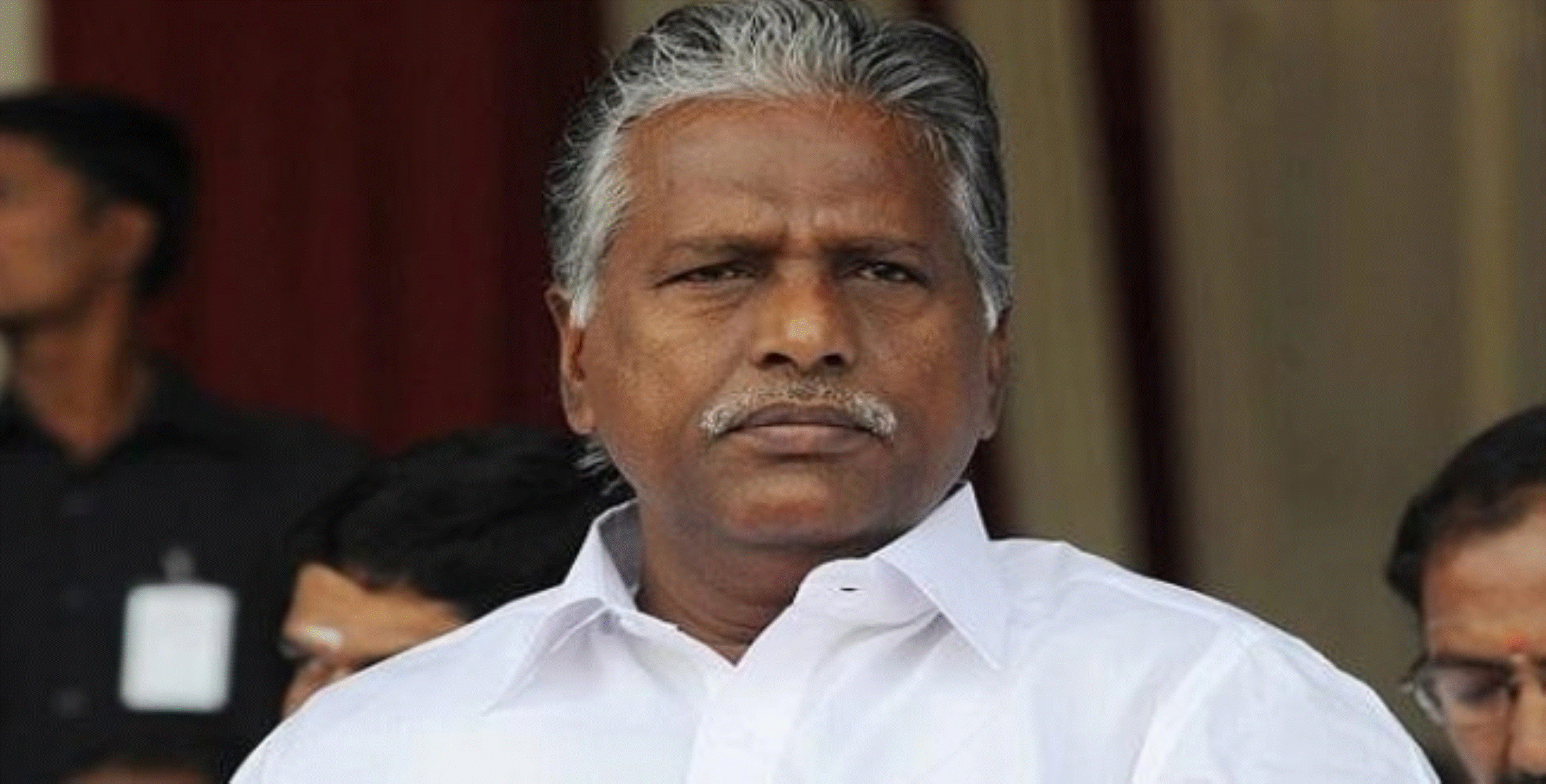 அதிமுகவில் அதற்கு மட்டும் வாய்ப்பே இல்லை! திட்டவட்டமாக தெரிவித்த கேபி முனுசாமி!