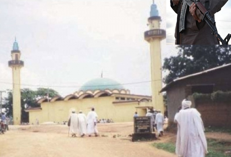 பிரபல நாட்டு வழிபாட்டு தளத்தில் பயங்கர துப்பாக்கி சூடு! 18 பேர் பலி!