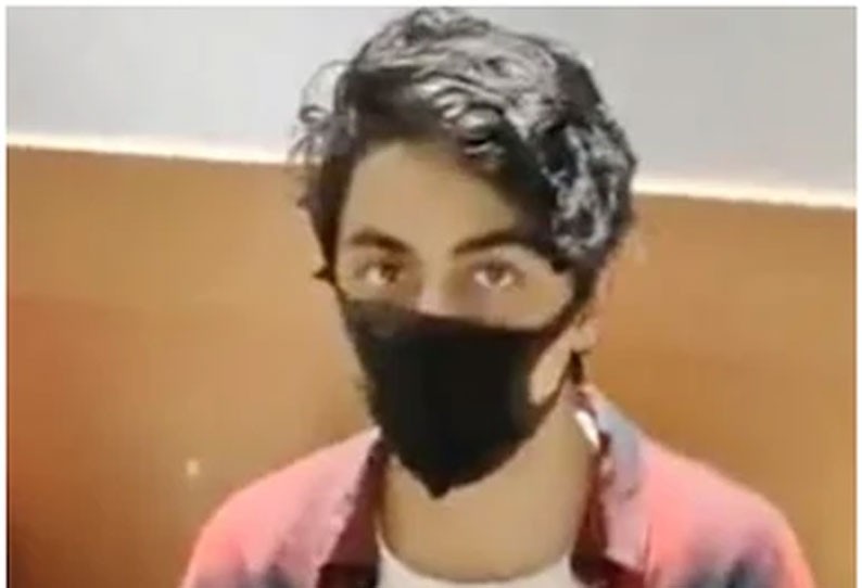 சொகுசு கப்பலில் நடைபெற்ற நட்சத்திர விருந்து! பிரபல நடிகரின் மகன் கைது!