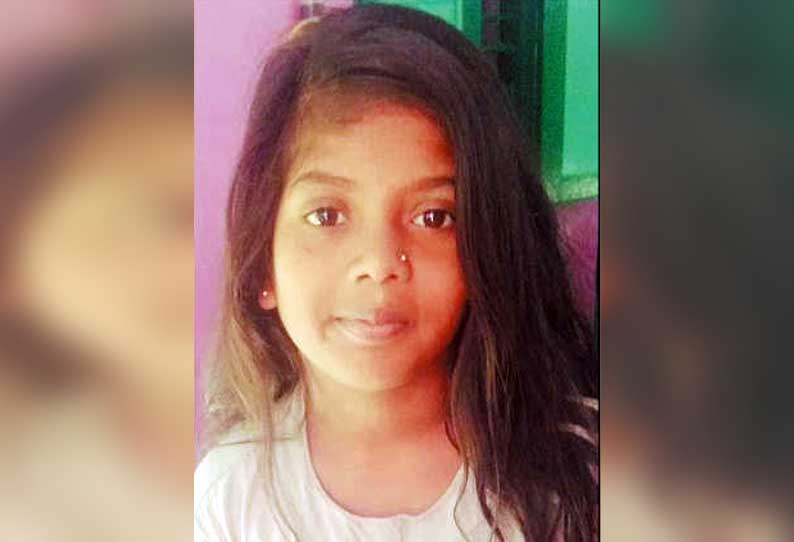 வெள்ளம் சூழ்ந்த பகுதியில் உள்ள வீட்டிற்கு சென்ற 11 வயது மாணவி பரிதாப பலி!