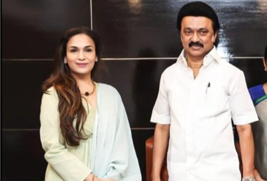 ஹூட் செயலியில் இணைந்த முதல்வர் ஸ்டாலின்.‌.வரவேற்ற சௌந்தர்யா ரஜினிகாந்த்.!!