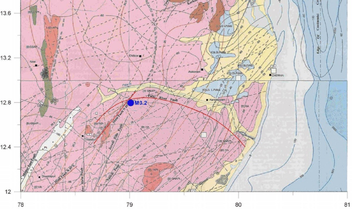 ஏழு முறை தொடர்ந்து உணரப்பட்ட நிலநடுக்கம்! அச்சம் அடைந்த ஊர் மக்கள்!