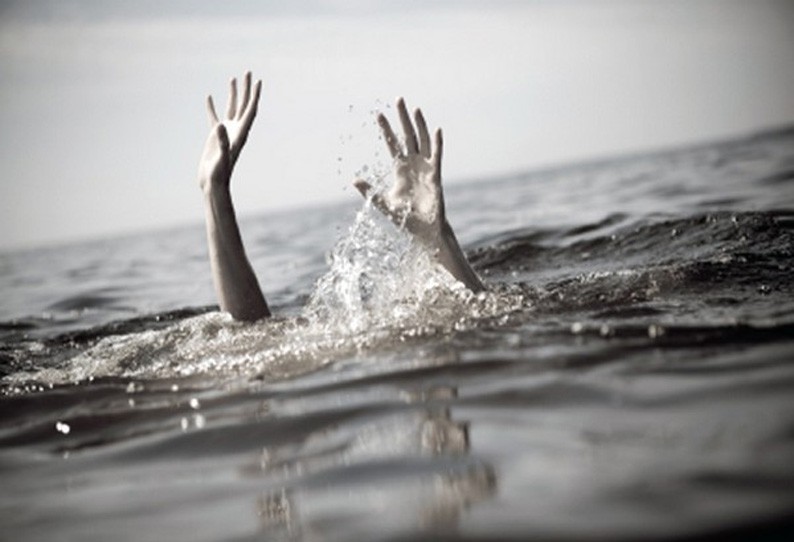 தடுப்பணையில் குளிக்க சென்ற 8  மாணவர்கள்! அதன் பின் நடந்த அதிர்ச்சி சம்பவம்!