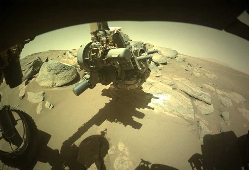 செவ்வாய் கிரகத்தில் வரும் காலங்களில் மனிதர்கள் வாழலாம்! ஆதாரமாக வெளியிட்ட புகைப்படங்கள்!