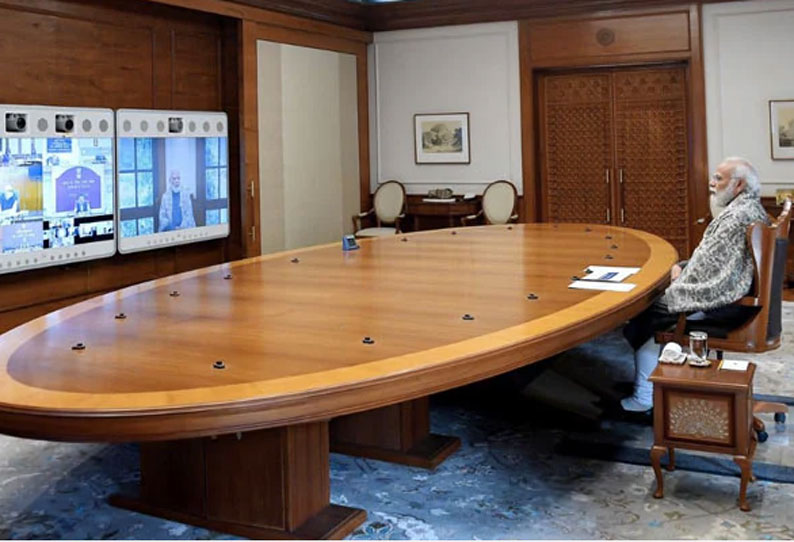 உலக நாடுகளை புரட்டி போட்ட ஓமைக்ரான்! இதுவரை 60 பேருக்கு தொற்று! பதற்றத்தில் மோடி!