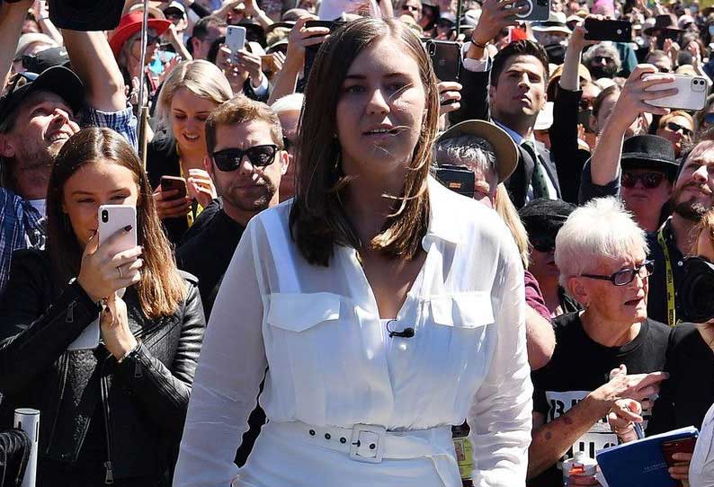 நாடாளுமன்றத்திலும் பெண்களுக்கு பாலியல் தொல்லையா? மிகவும் மோசமான நிலைதான்!