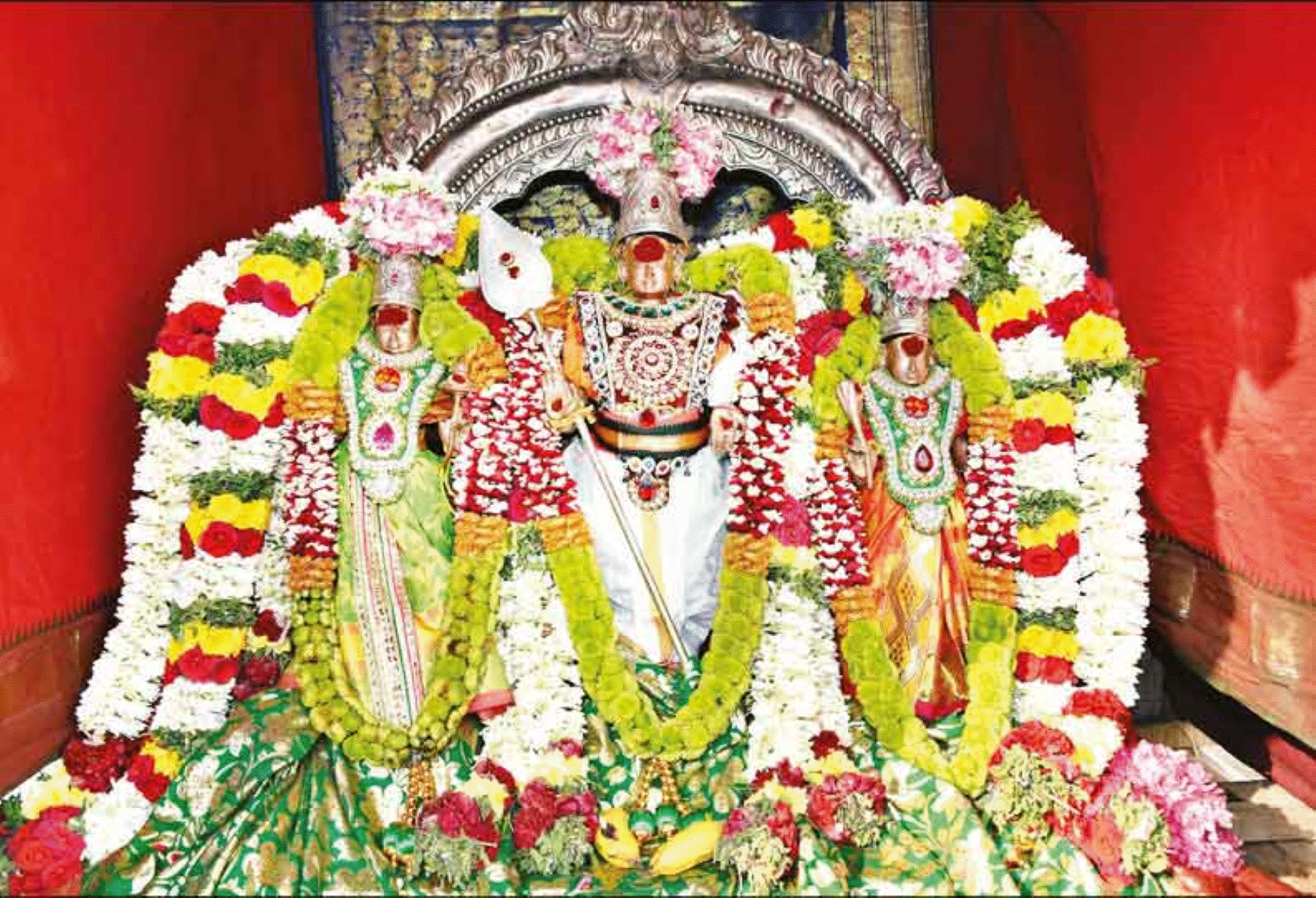 5 நாட்களுக்கு பிறகு அனுமதி! அரோகரா கோஷத்துடன் கோவிலுக்குள் நுழைந்த பக்தர்கள்!