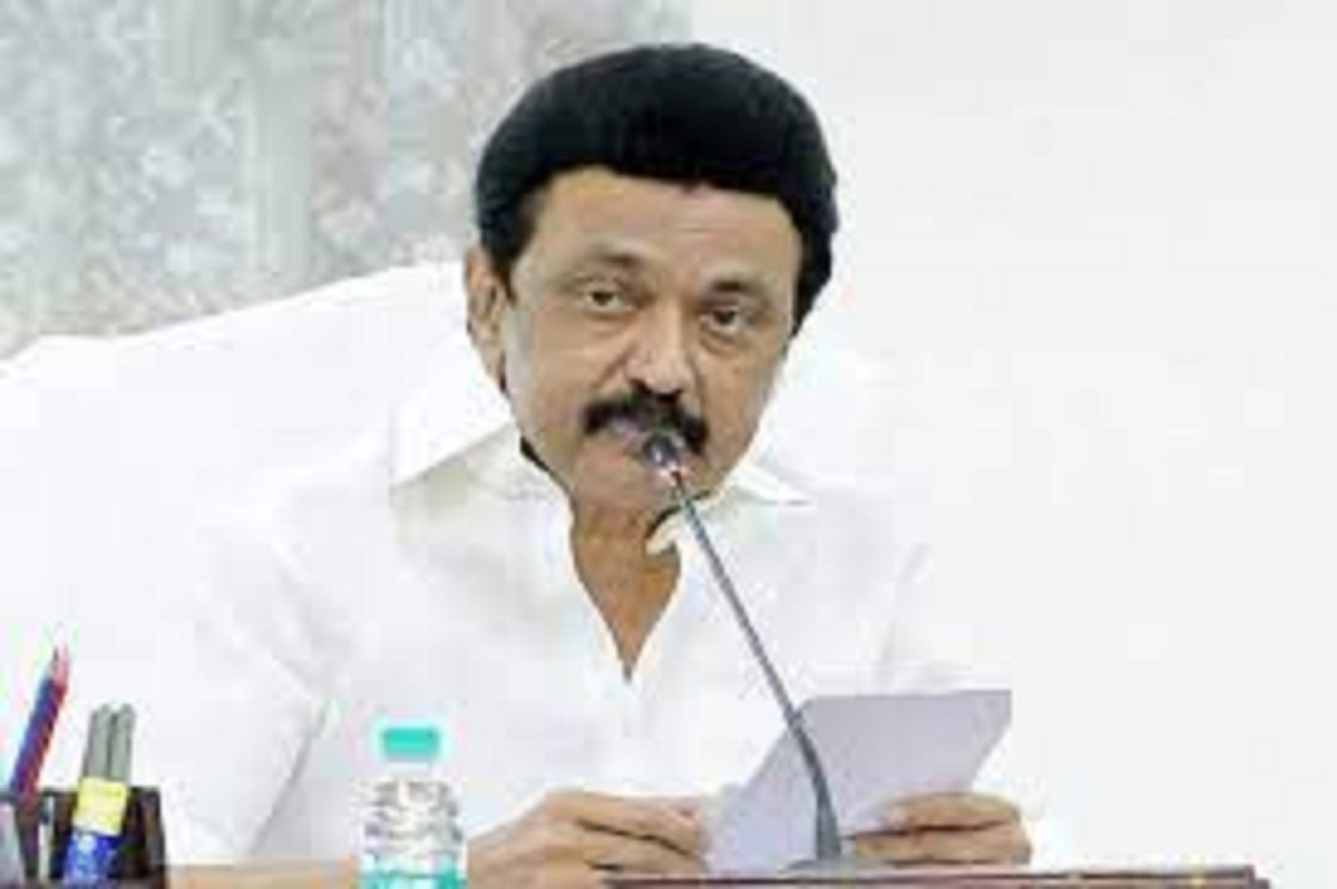 புதிய கட்டுப்பாடுகளா? இல்லை ஏற்கனவே உள்ள கட்டுப்பாடுகளில் தளர்வுகளா? ஸ்டாலின் தலைமையில் ஆலோசனை!