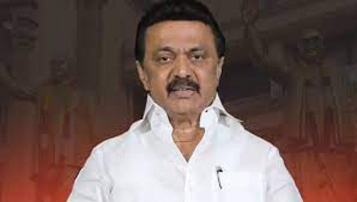 பூஸ்டர் டோஸ் தடுப்பூசி செலுத்திக் கொண்ட மு.க.ஸ்டாலின்!