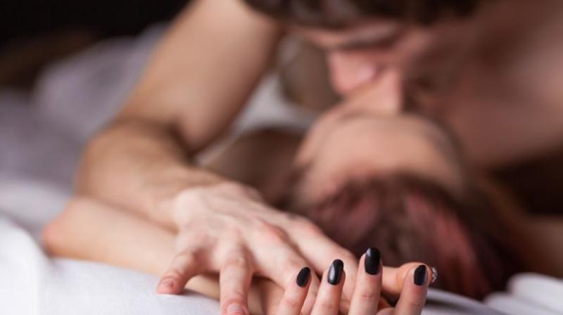 முதல் முறை உடலுறவு செய்யப் போகிறீர்களா? கட்டாயம் இத தெரிஞ்சுக்கோங்க!