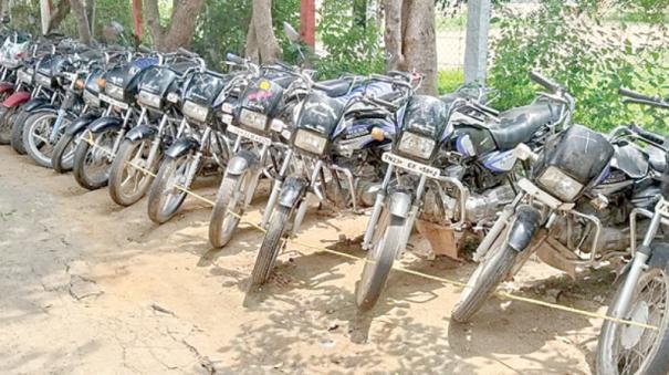 ஒரே நைட் 547 வாகனங்கள்! போலீசாரின் அதிரடி!