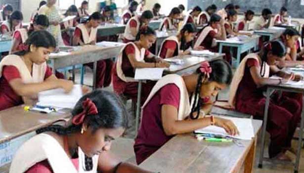 பத்தாம் வகுப்பு பொதுத்தேர்வு எழுதுபவரா நீங்கள்? அரசு தேர்வு இயக்ககம் வெளியிட்ட முக்கிய தகவல்!