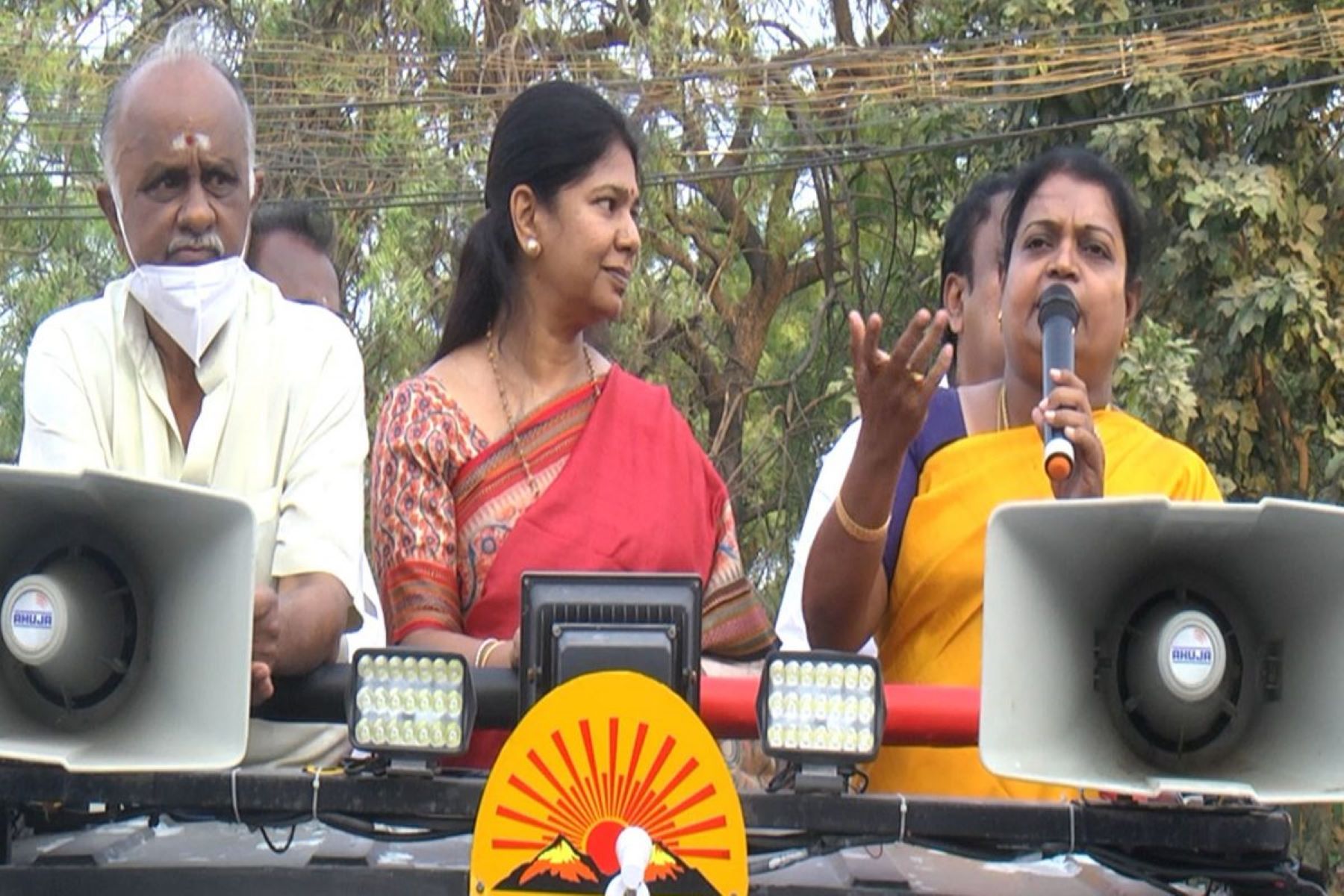 அட என்னம்மா சொல்ற நீ? அமைச்சர் கீதா ஜீவனால் அதிர்ந்துபோன எதிர்க்கட்சியினர்!