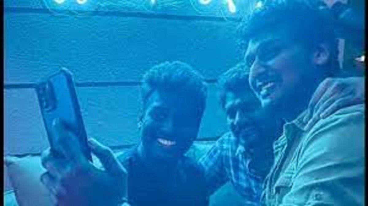 விஜய் எடுத்த புகைப்படத்தை பகிர்ந்துள்ள இயக்குனர்!