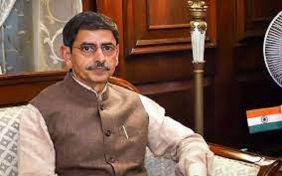 நாளை நீட் தேர்வுக்கு விலக்கு! இன்று ஆளுநரின் டெல்லி பயணம் ரத்து!!