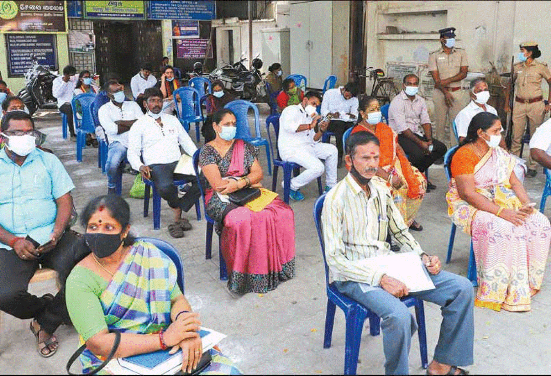 ஆசிரியர்களுக்கு குட் நியூஸ் சொன்ன அரசு தேர்வுகள் இயக்ககம்!