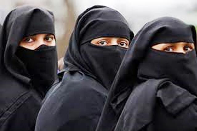 இங்கெல்லாம் பர்தா அணிய தடை! அரசின் புதிய உத்தரவு!