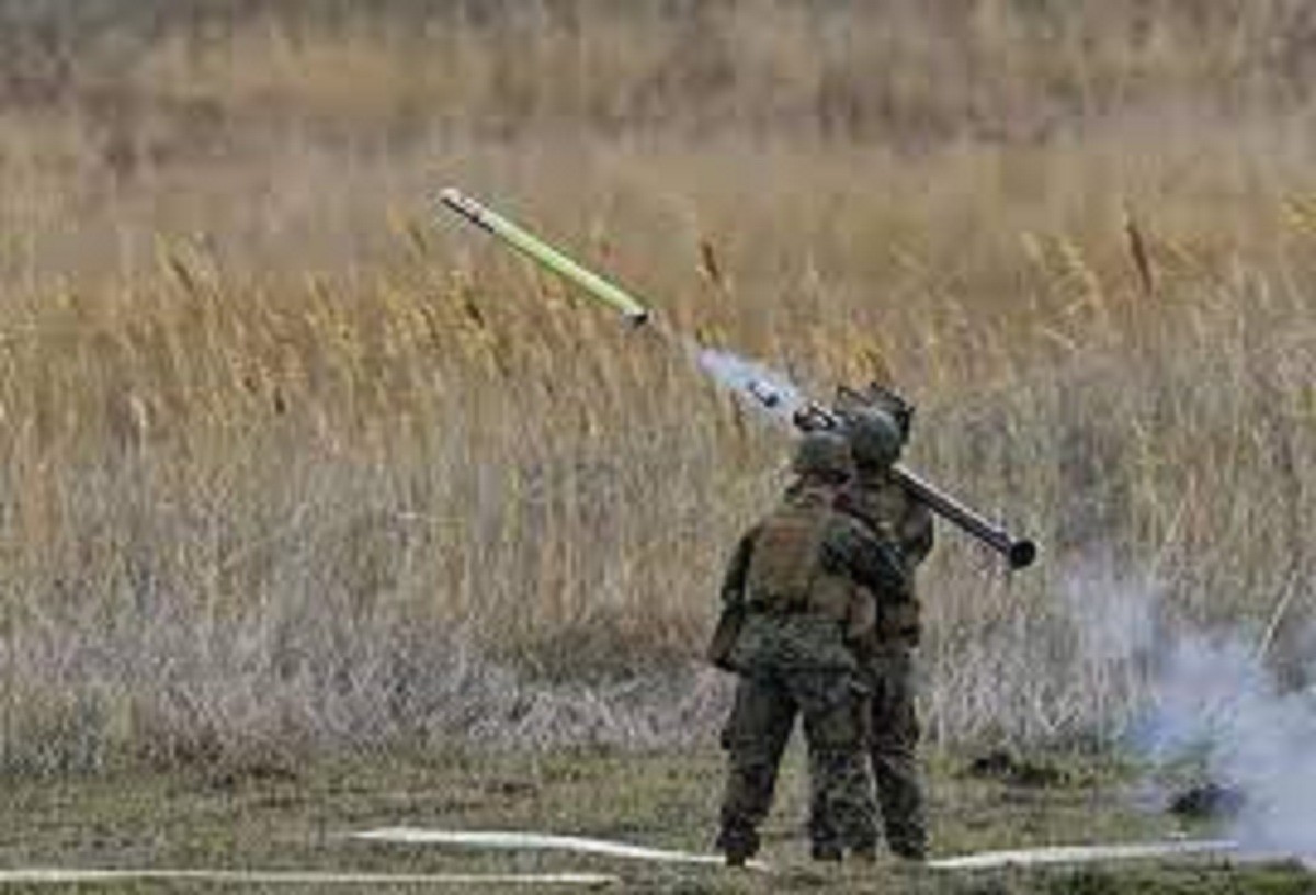 ரஷிய விமானங்களை துல்லியமாக தாக்கும் ஆயுதங்களை உக்ரைனுக்கு வழங்கியுள்ளது அமெரிக்கா!