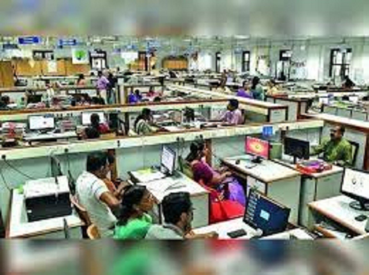 அரசு ஊழியர்களுக்கு இந்த நாட்களில் விடுப்பு கிடையாது! மீறி எடுத்தால் சம்பளம் பிடித்தம் செய்யப்படும் என எச்சரிக்கை!!