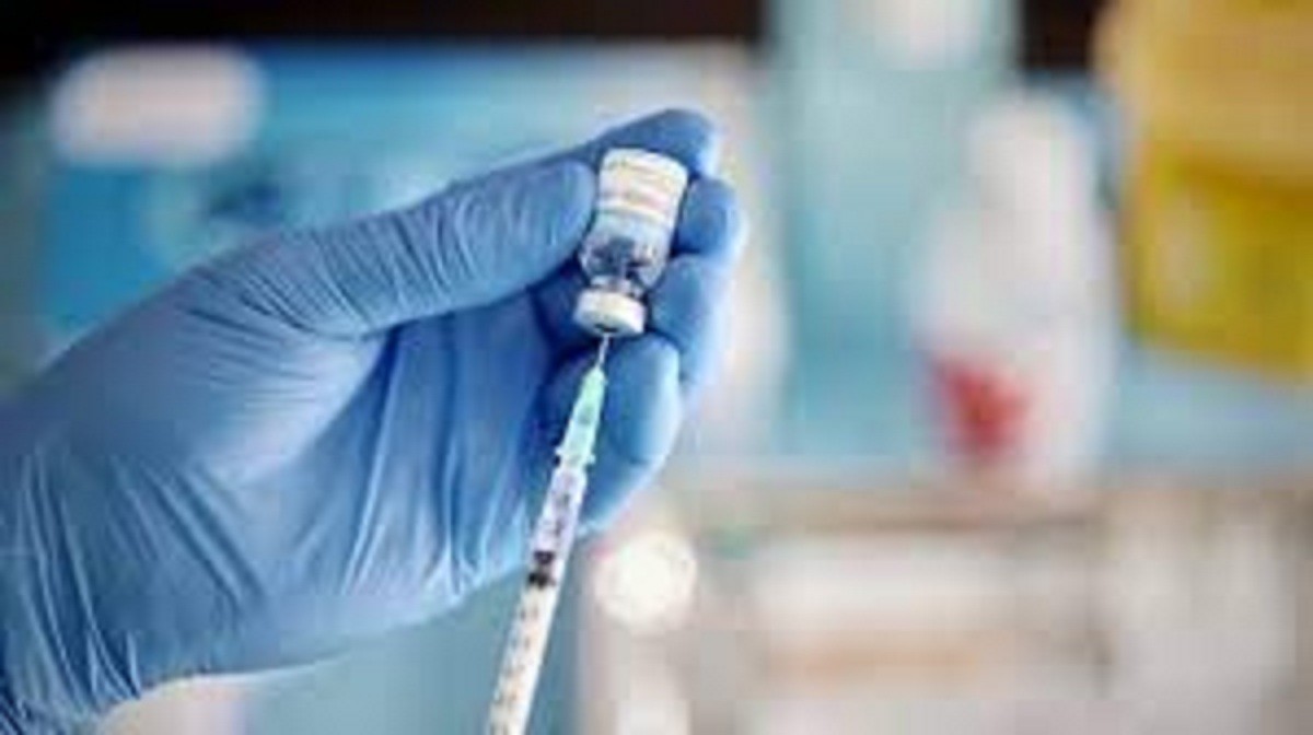 நான்காவது தவணை தடுப்பூசி செலுத்த அறிவுறுத்தல்! தொடங்கிய முன்பதிவு!!