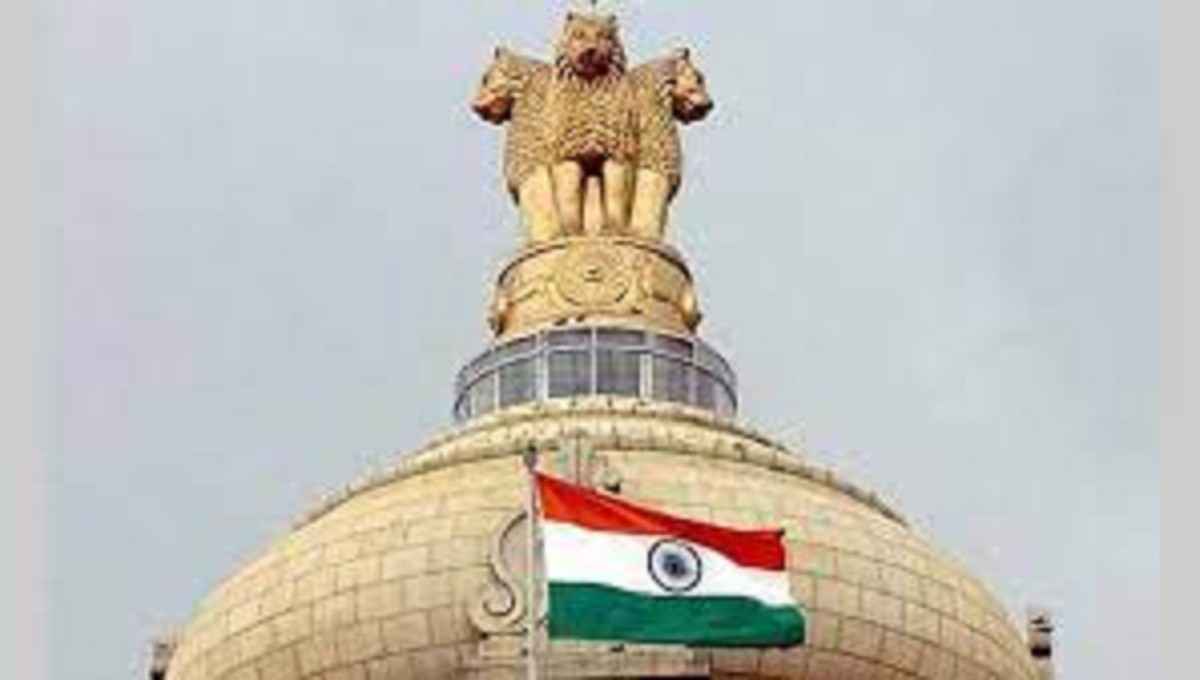 இந்தியாவில் விதிக்கப்பட்ட கொரோனா கட்டுபாடுகளை முழுவதுமாக விலக்க மத்திய அரசு முடிவு!