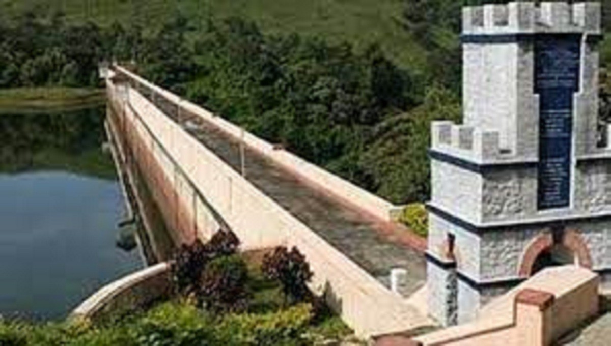 பணிக்கு சென்ற தமிழக தொழிலார்கள் தடுத்து நிறுத்தம்! தொடர் அத்துமீறலில் கேரள அதிகாரிகள்!!