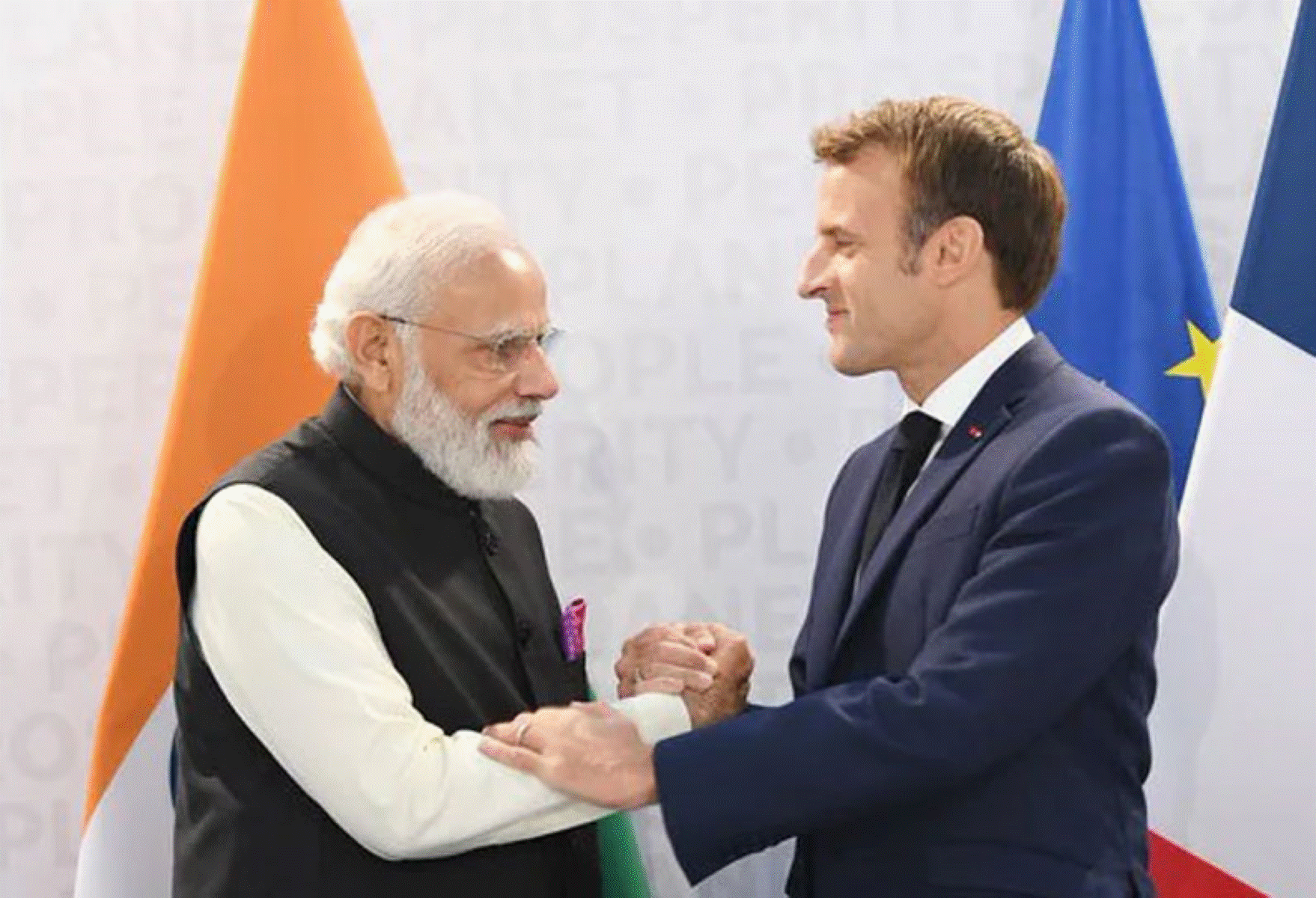 என்னுடைய நண்பருக்கு என் மனமார்ந்த வாழ்த்துக்கள்! பிரான்ஸ் அதிபராக மீண்டும் தேர்ந்தெடுக்கப்பட்ட இமானுவேல் மேக்ரானுக்கு வாழ்த்துக்கள் தெரிவித்த பிரதமர் நரேந்திர மோடி!