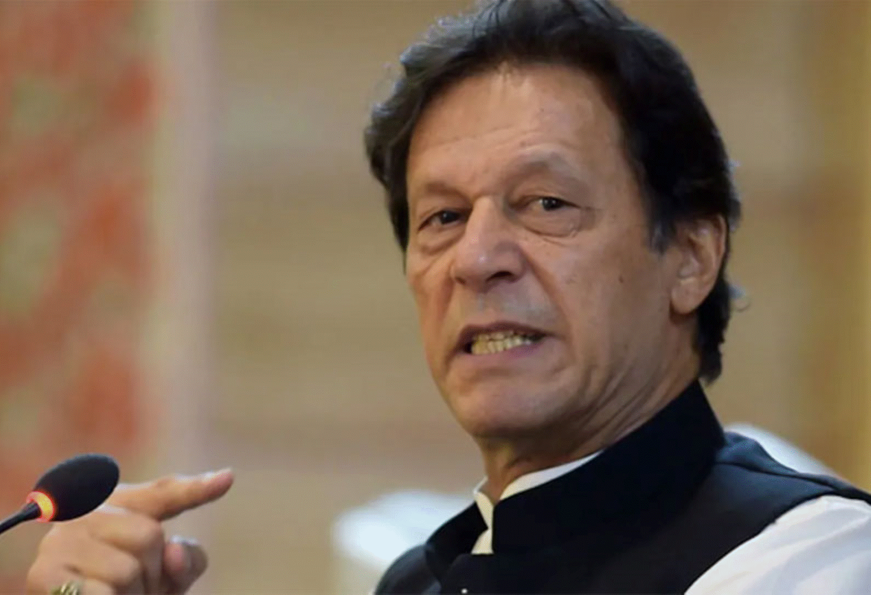 போராட்டத்தில் குதித்த இம்ரான்கான்! ராணுவத்தை களமிறக்கிய பாகிஸ்தான் அரசு!