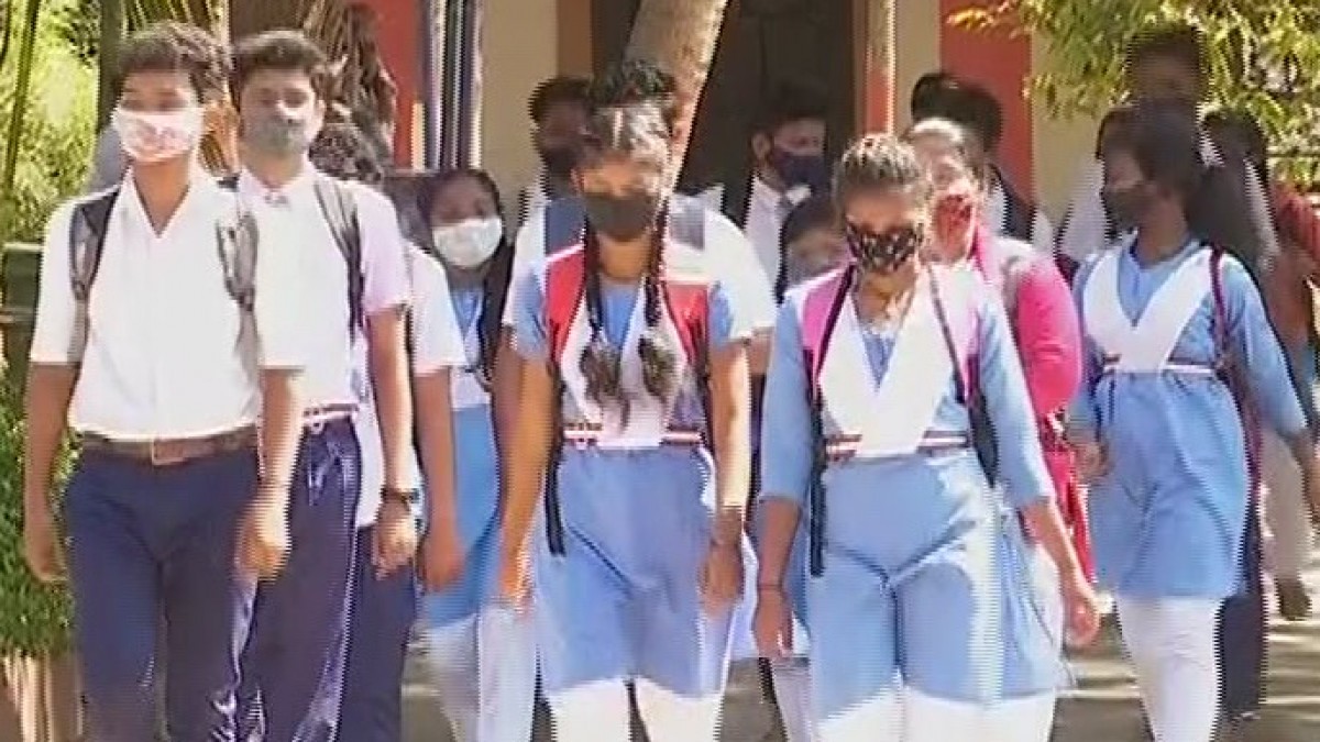 ஜூலை 1 முதல் அனைத்து பள்ளிகளும் காலை 8 மணிக்கு திறக்கப்படும்! அரசு வெளியிட்ட அதிரடி அறிவிப்பு!