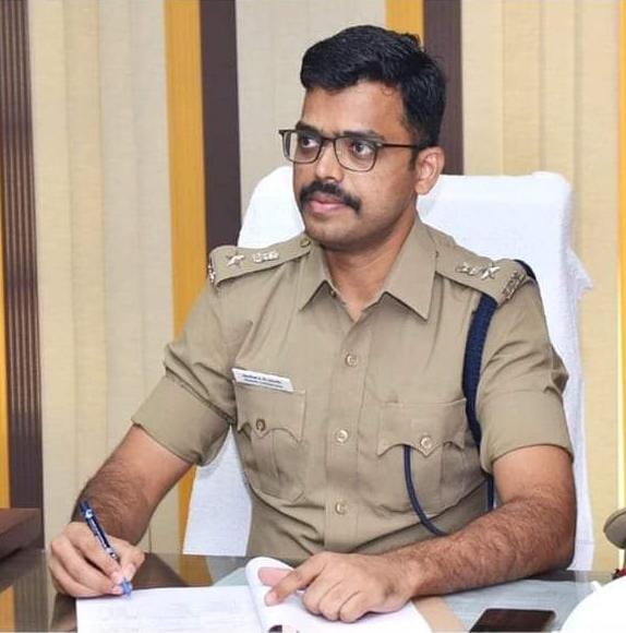 கொலை செய்த வழக்கில் ஒருவருக்கு ஆயுள் தண்டனை! காவல் கண்காணிப்பாளருக்கு குவியும் பாராட்டு!