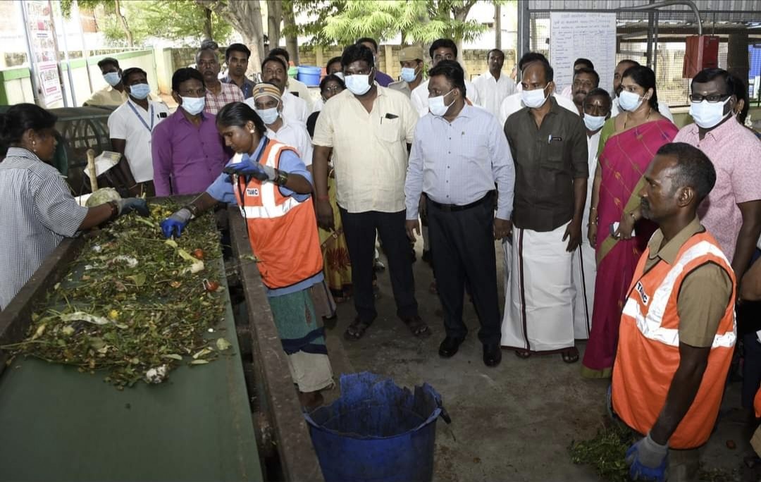 தேனியில் நடைபெற்ற பிளாஸ்டிக் மாற்றுப் பொருட்கள் கண்காட்சி! இனி இதில் வருவது படி தான் மக்கள் செயல்பட வேண்டும்!