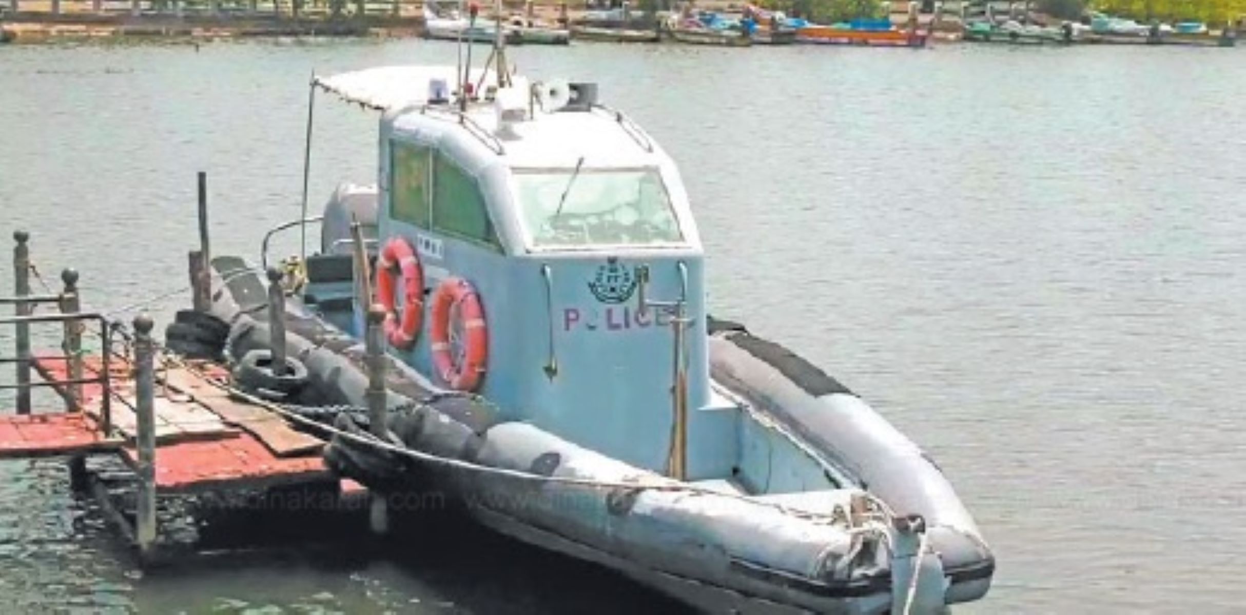 ரோந்து செல்வதற்கு படகில்லை! பரிதாபத்தில் புதுச்சேரி கடலோர காவல் படையினர்!