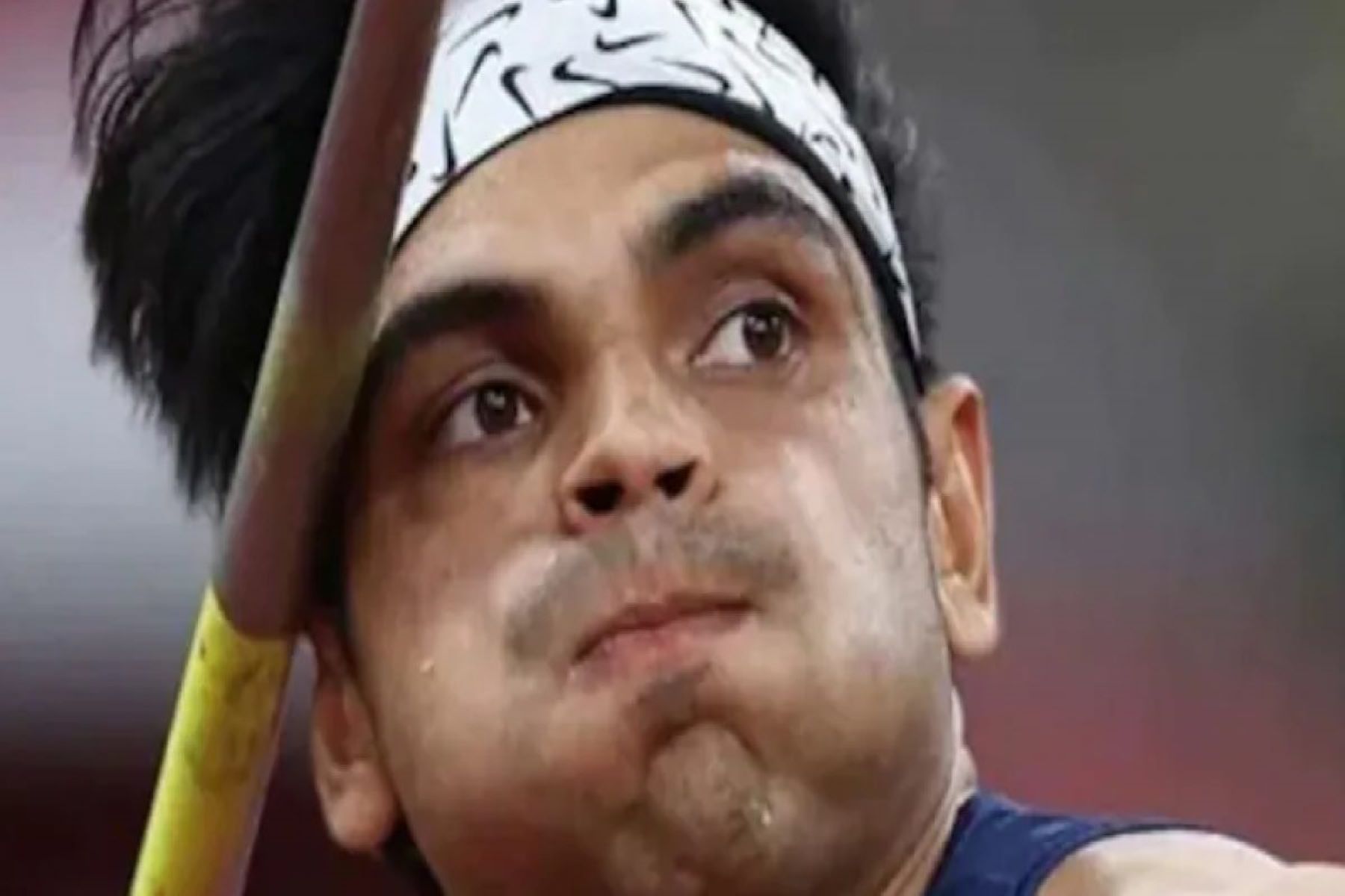 தங்கமகன் நீரஜ் சோப்ரா! வெள்ளிப் பதக்கம் வென்று புதிய சாதனை!