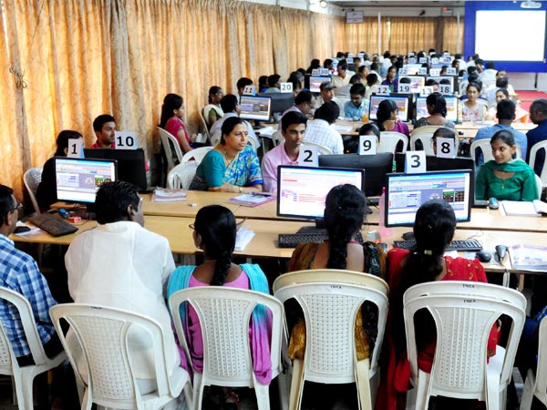 பொறியியல் படிப்பில் சேர விரும்பினீர்களா? இன்று முதல் விண்ணப்பிக்கலாம்! 