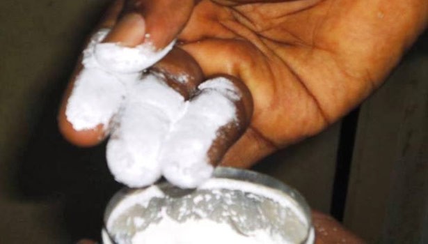 அடேங்கப்பா நெற்றியில் விபூதி வைப்பதில் இவ்வளவு விஷயம் இருக்கா? 