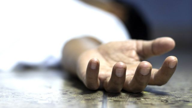 வீட்டுக்கு அடங்காத மகன் எனக்கு வேண்டாம்?.. பெற்ற தகப்பனே மகனிடம் வெறிச்செயல்!!