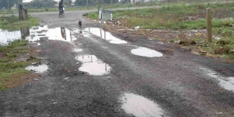 The main road in this district is full of potholes!
