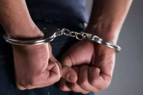 இது இல்லையென்றால் என்னால் இருக்க முடியாது! அந்த இடத்தில் வெட்டிய சைக்கோ கணவன்!